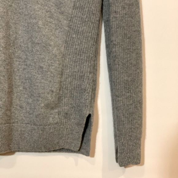 ℛ𝒶𝑔 & ℬℴ𝓃ℯ 𝒞𝒶𝓈𝒽𝓂ℯ𝓇ℯ 𝒮𝓌ℯ𝒶𝓉ℯ𝓇 - Picture 4 of 5